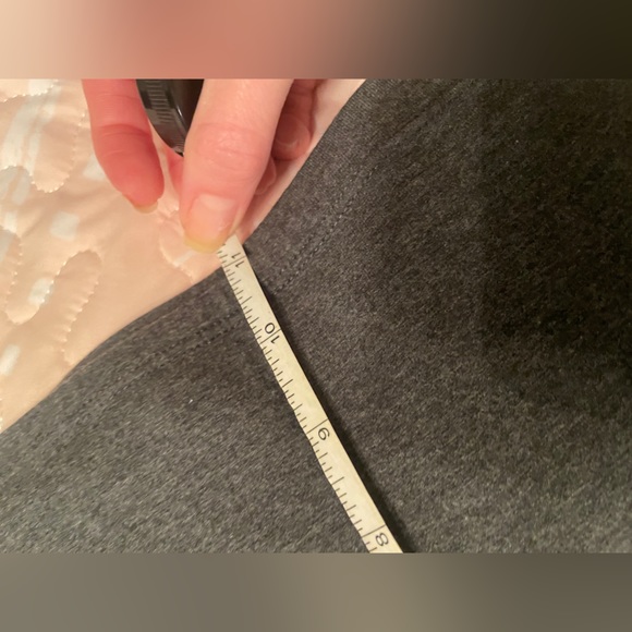 Yummie Gray High Waisted Black Side Panel Leggings - Picture 8 of 9